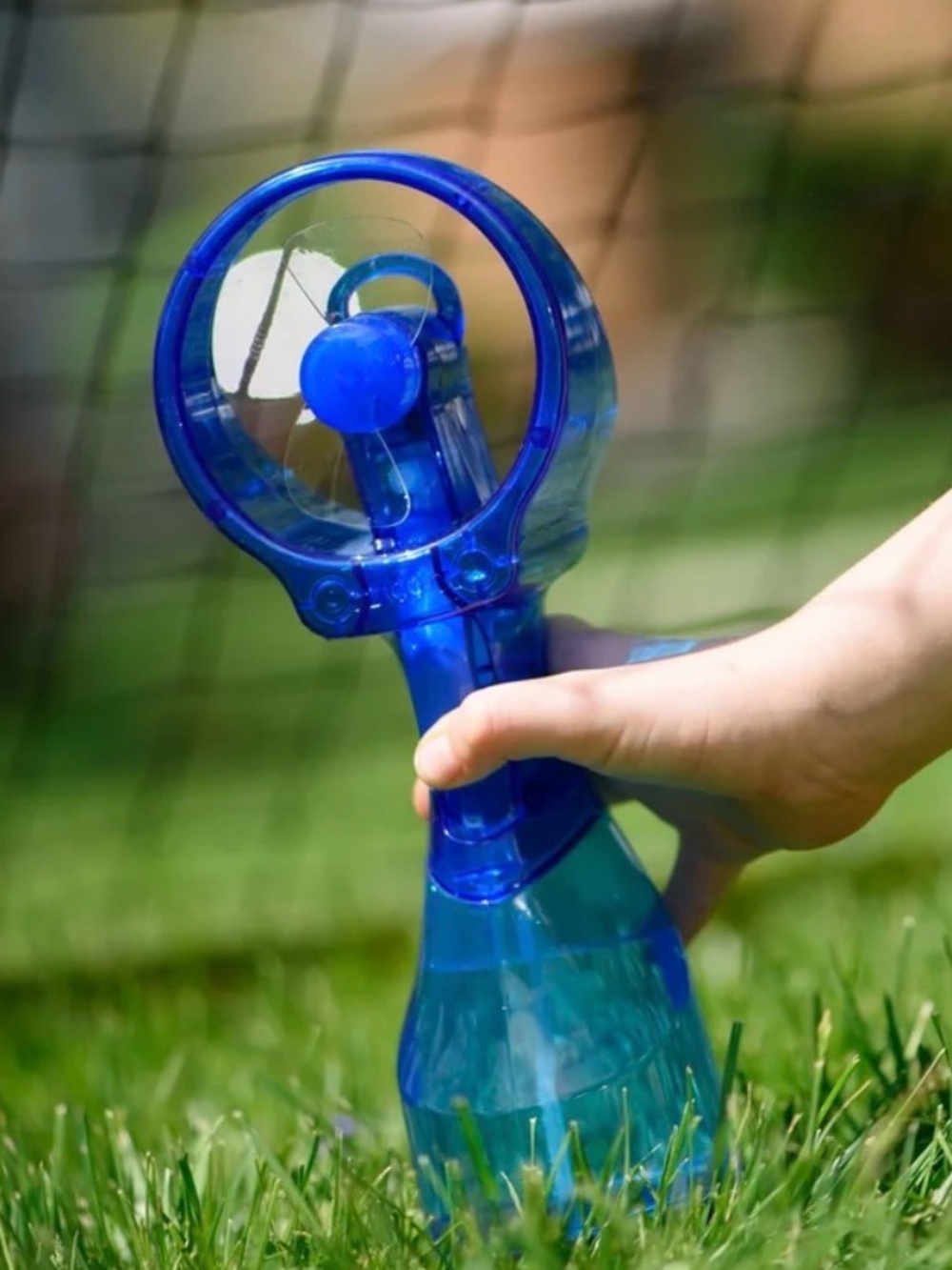 NEW O2COOL Deluxe Handheld Battery Powered Water Misting Fan, Blue